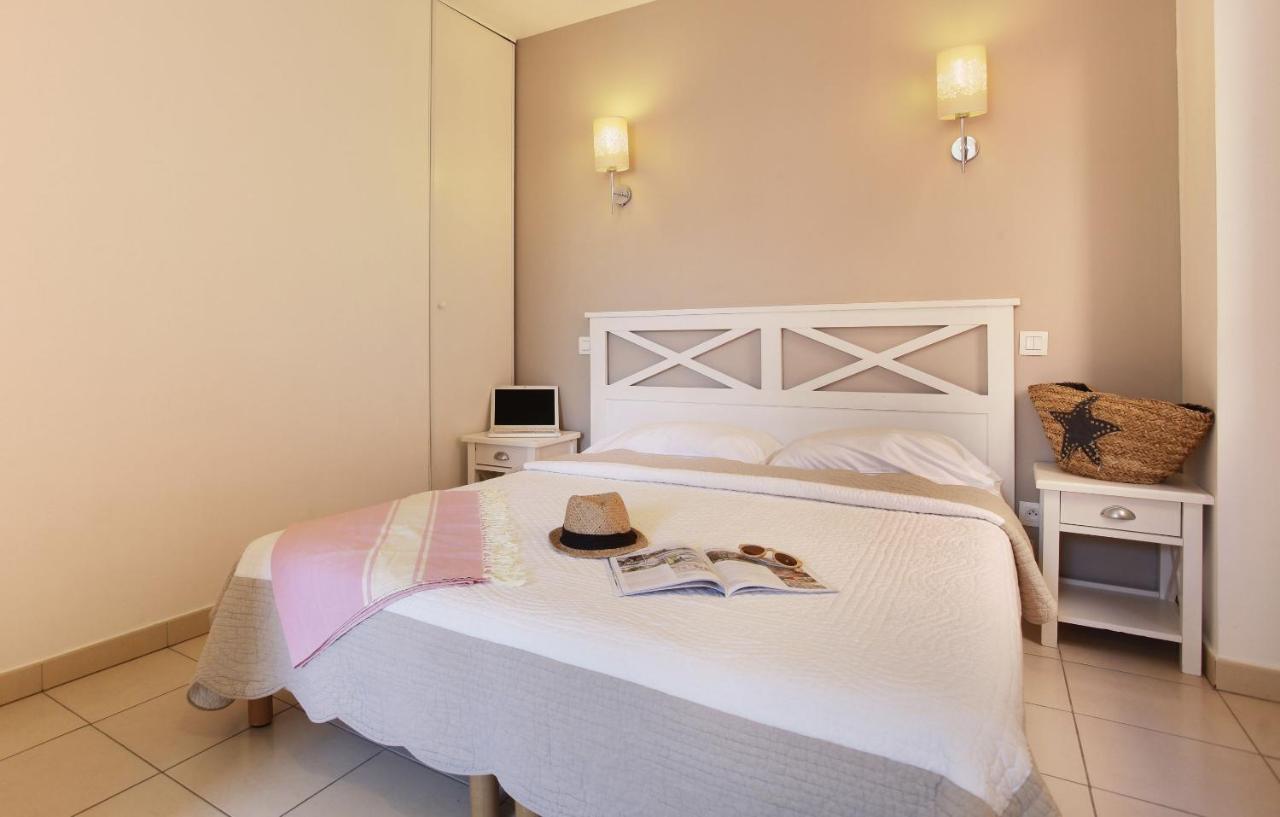 Residence Odalys Le Mas Des Flamants Aigues-Mortes Exterior foto